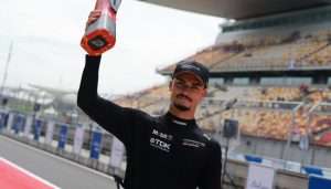 Pascal Wehrlein acecha el titulo